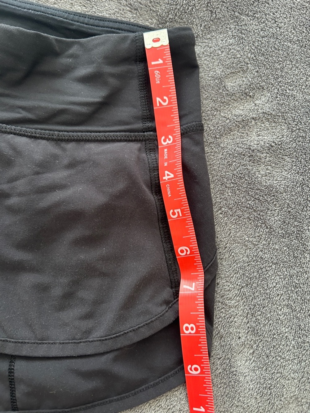Lululemon shorts - Picture 6 of 8